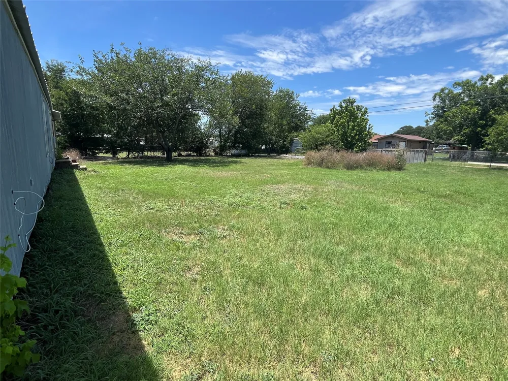 518 Eagle Street Dublin, TX 76446