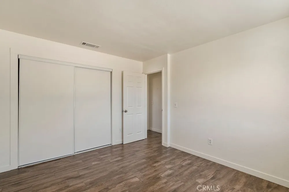40104 166th Street E Lake Los Angeles, CA 93591