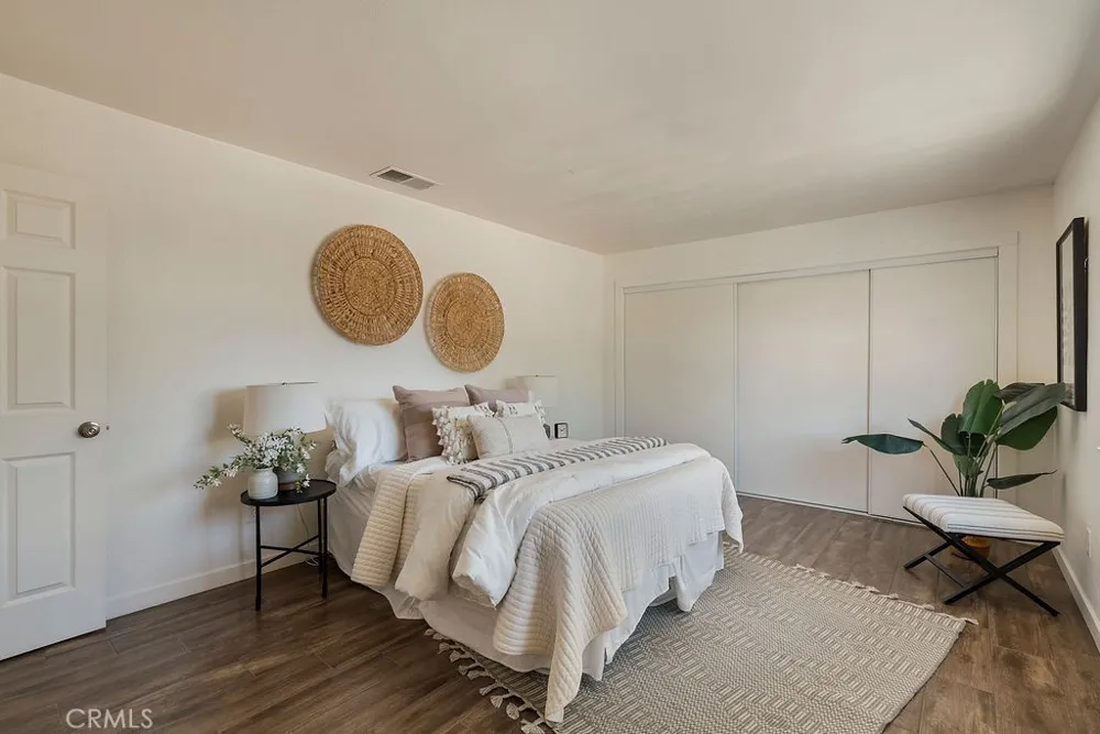 40104 166th Street E Lake Los Angeles, CA 93591