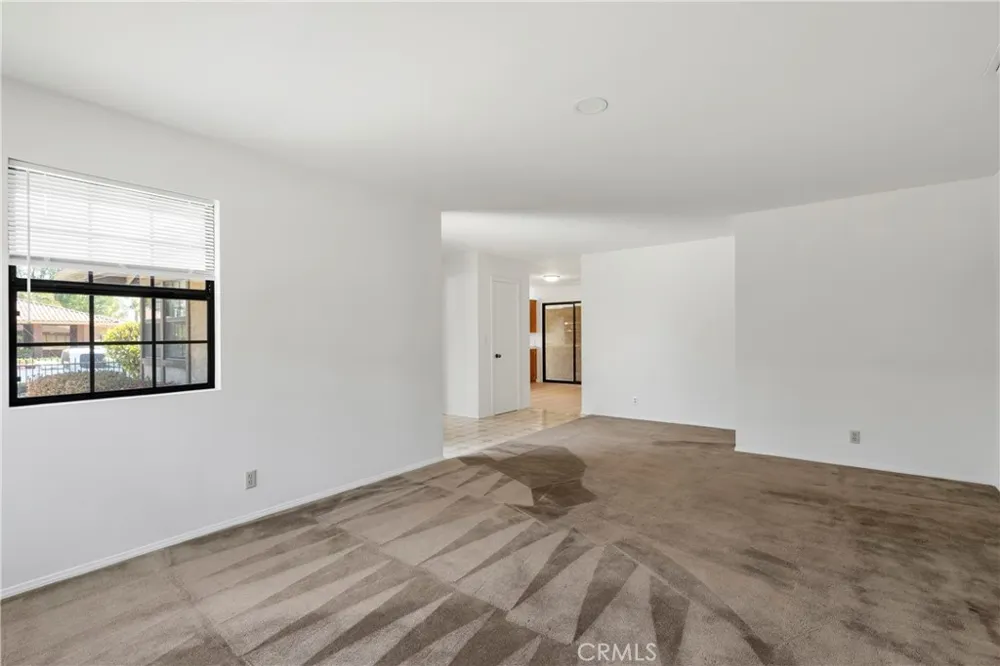 8331 Grand Avenue Rosemead, CA 91770