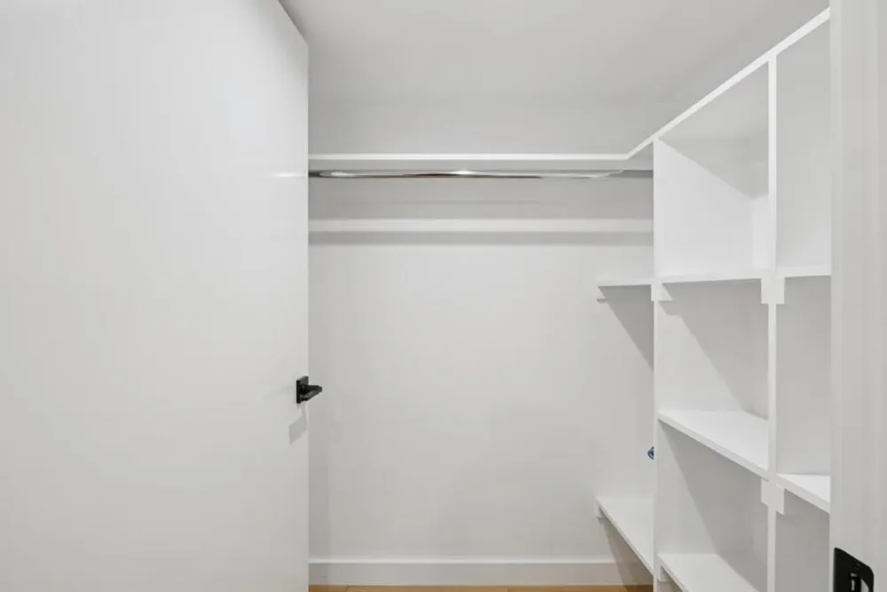 1433 Floribunda Avenue #1 Burlingame, CA 94010