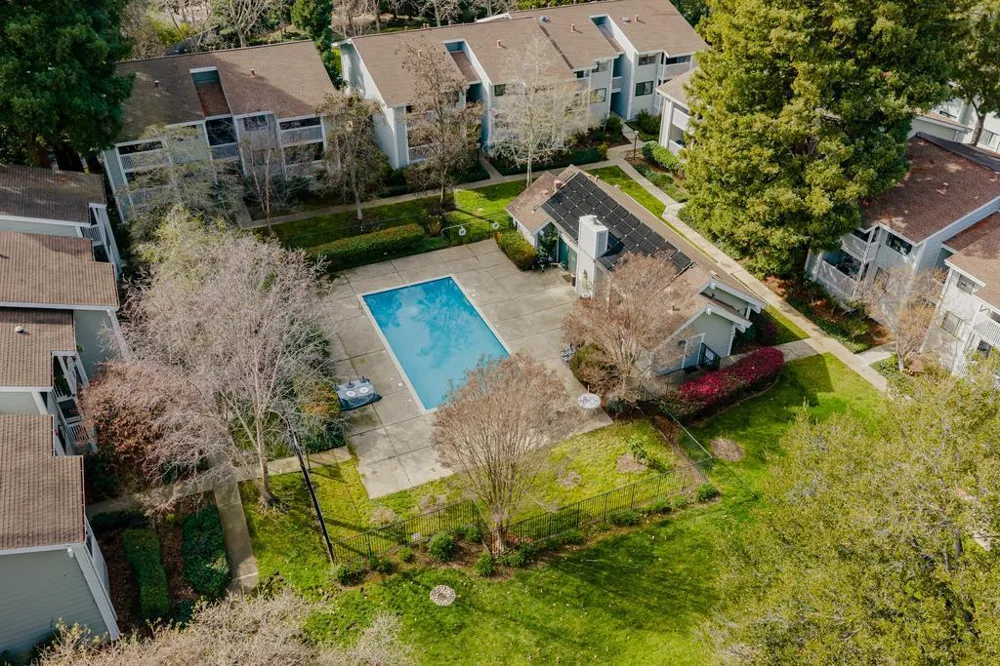 938 Clark Avenue #50 Mountain View, CA 94040