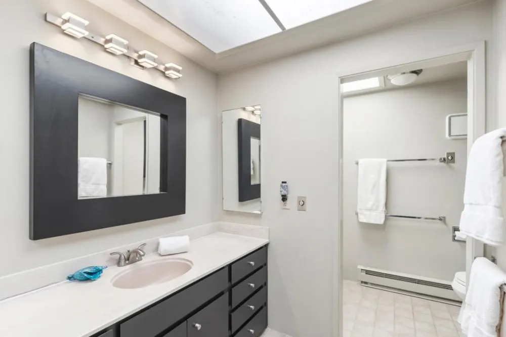 3369 Trevis Way Carmel, CA 93923