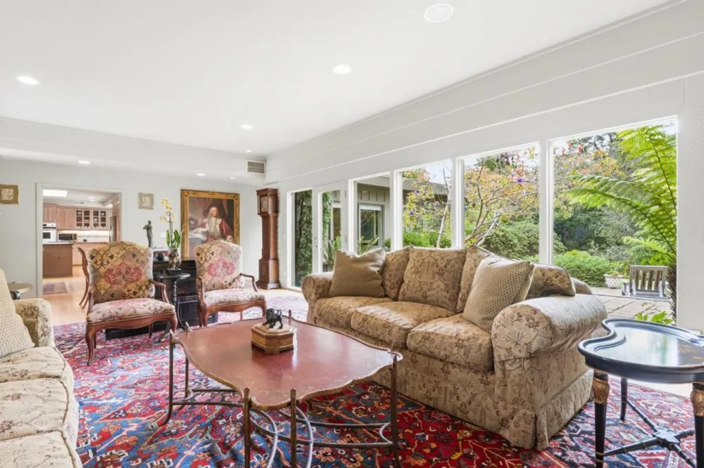 3369 Trevis Way Carmel, CA 93923