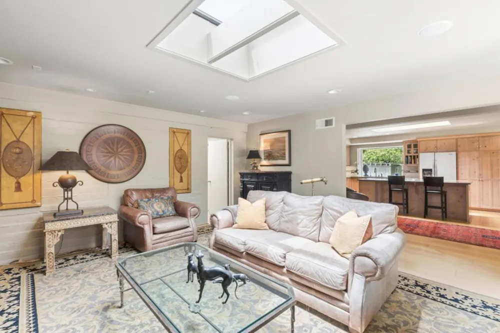 3369 Trevis Way Carmel, CA 93923