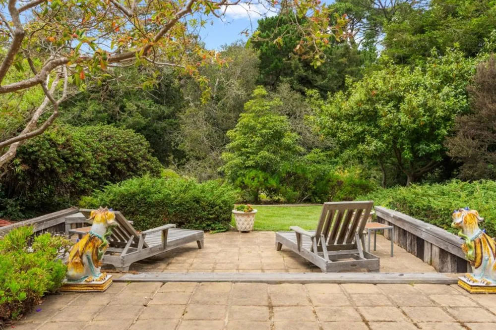 3369 Trevis Way Carmel, CA 93923
