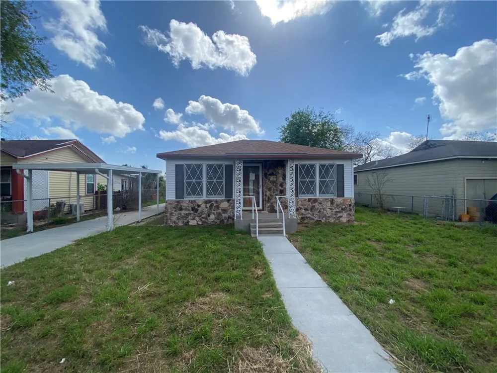 1002 Nandina Drive Corpus Christi, TX 78408