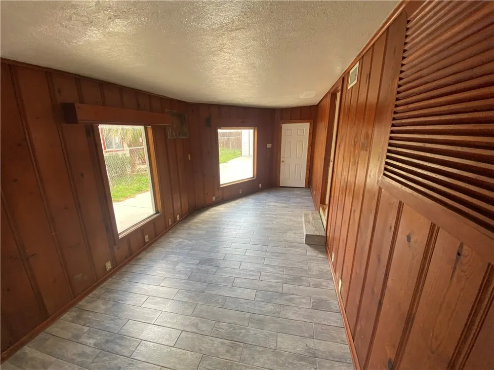 1002 Nandina Drive Corpus Christi, TX 78408