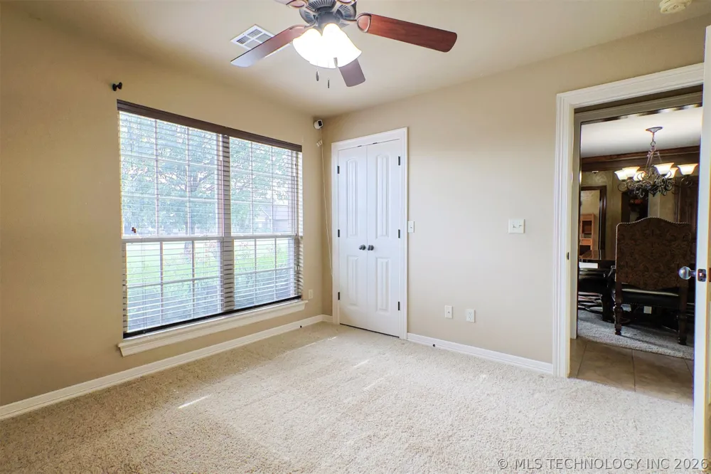 14391 Sandstone Avenue Skiatook, OK 74070