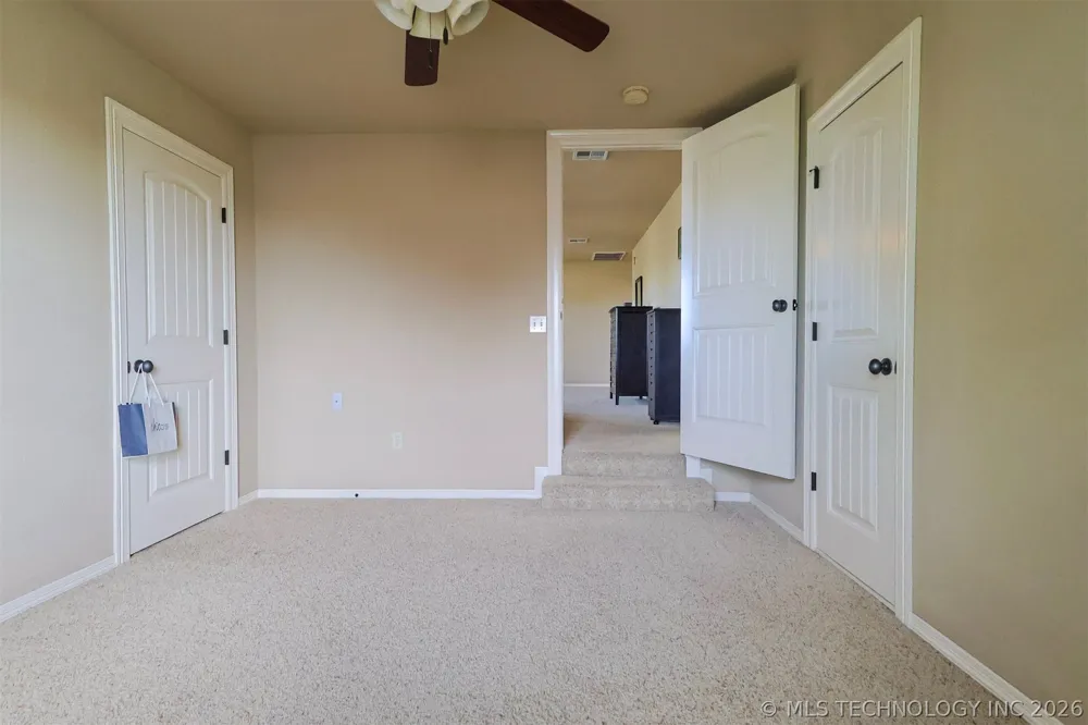 14391 Sandstone Avenue Skiatook, OK 74070
