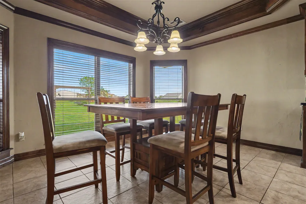 14391 Sandstone Avenue Skiatook, OK 74070