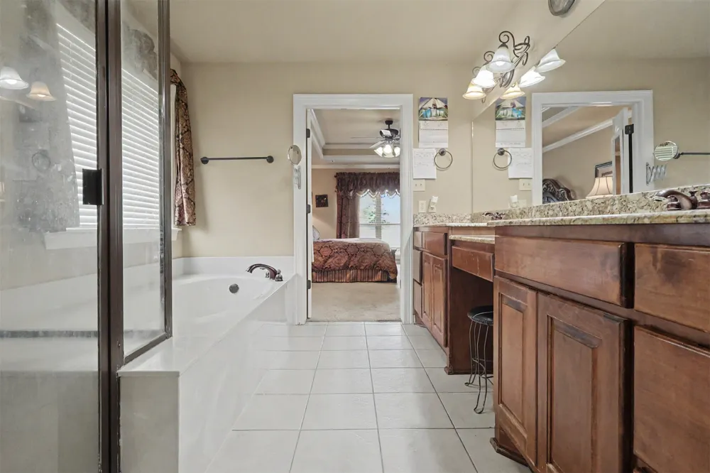 14391 Sandstone Avenue Skiatook, OK 74070