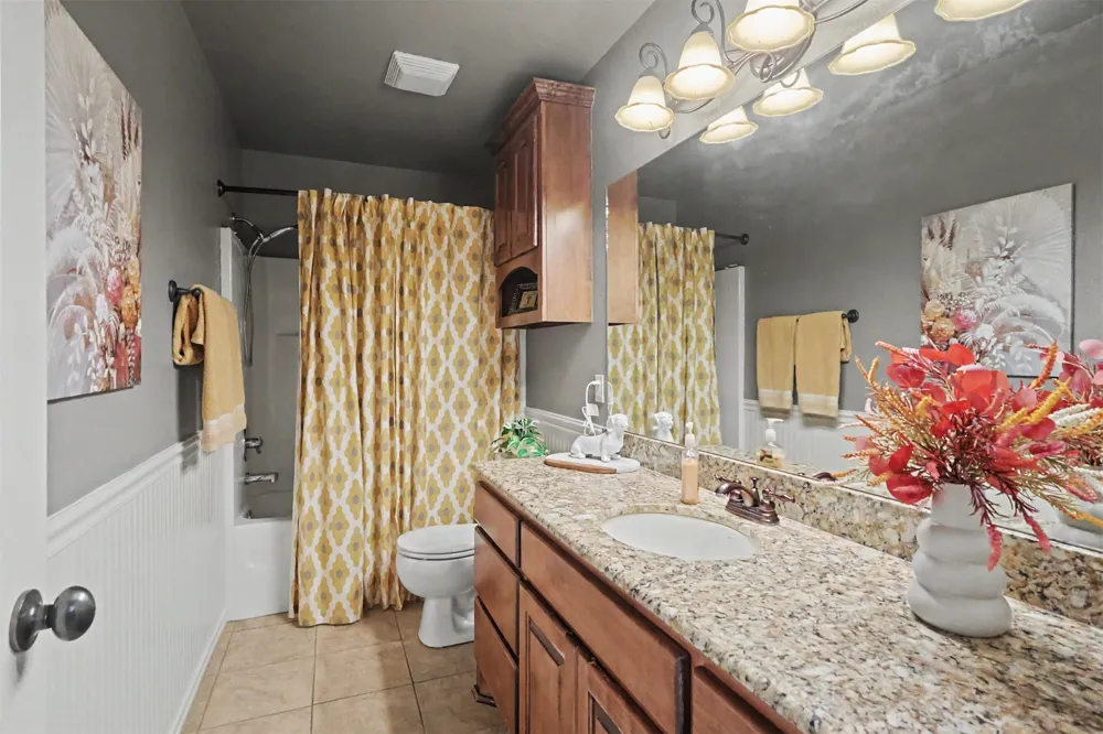14391 Sandstone Avenue Skiatook, OK 74070