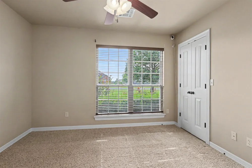 14391 Sandstone Avenue Skiatook, OK 74070