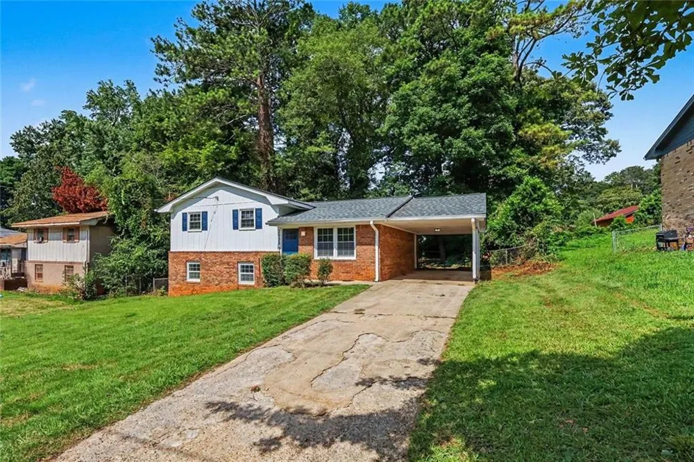 2538 Burton Circle Morrow, GA 30260