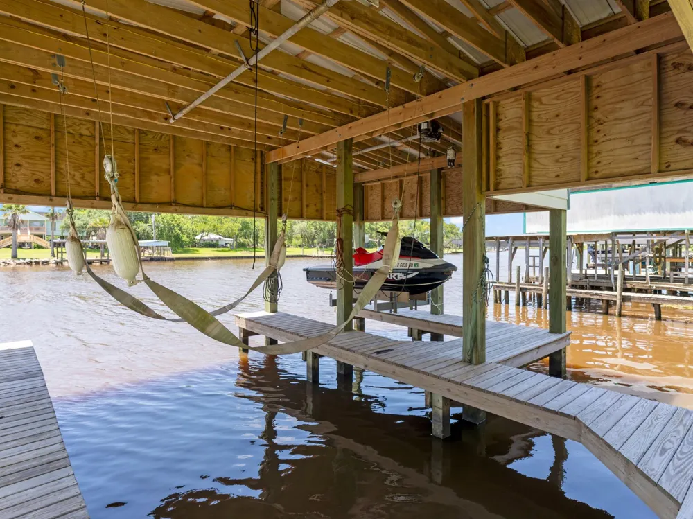 2777 Cr 291 Red Bend Road Sargent, TX 77414