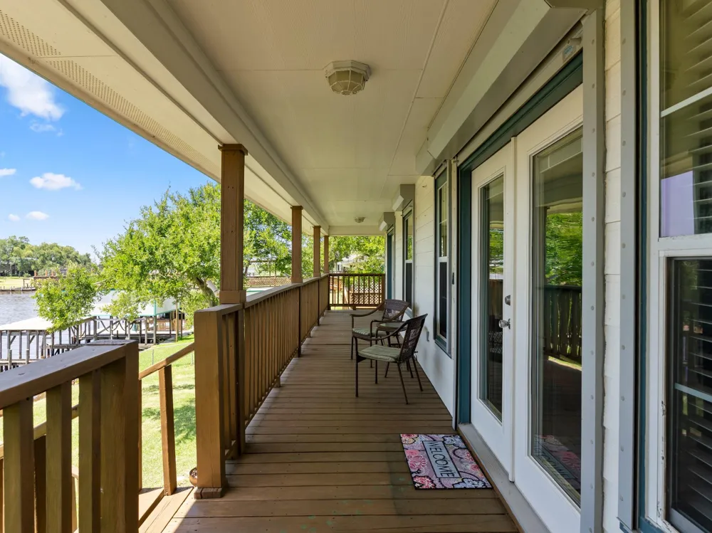 2777 Cr 291 Red Bend Road Sargent, TX 77414