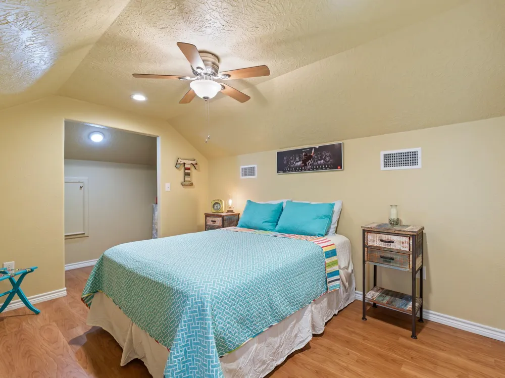2777 Cr 291 Red Bend Road Sargent, TX 77414