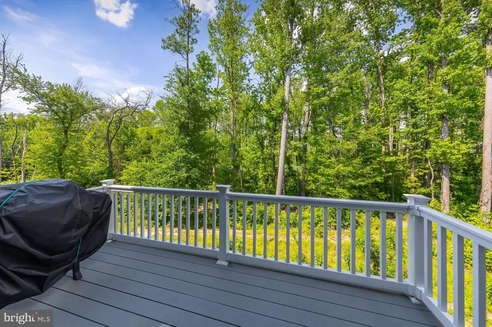 41 SOUTHWIND DRIVE Blackwood, NJ 08012