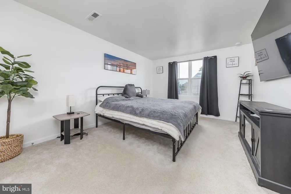 41 SOUTHWIND DRIVE Blackwood, NJ 08012