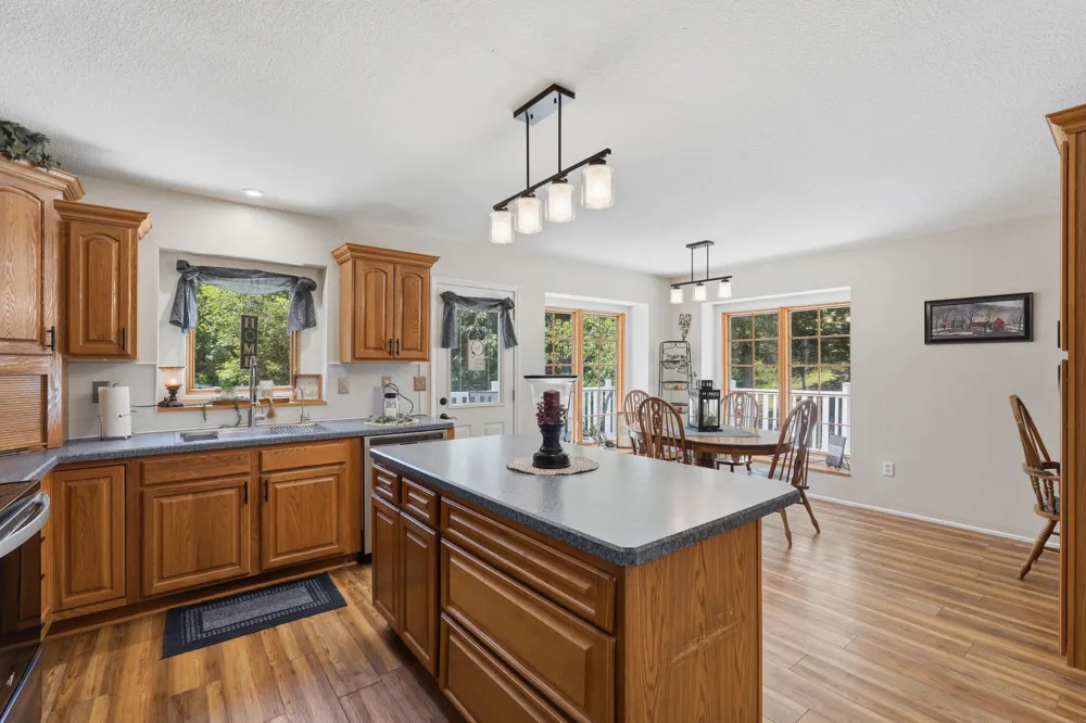 10525 Antcliff Brooklyn, MI 49230