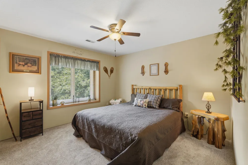 10525 Antcliff Brooklyn, MI 49230