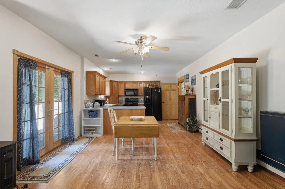 10525 Antcliff Brooklyn, MI 49230