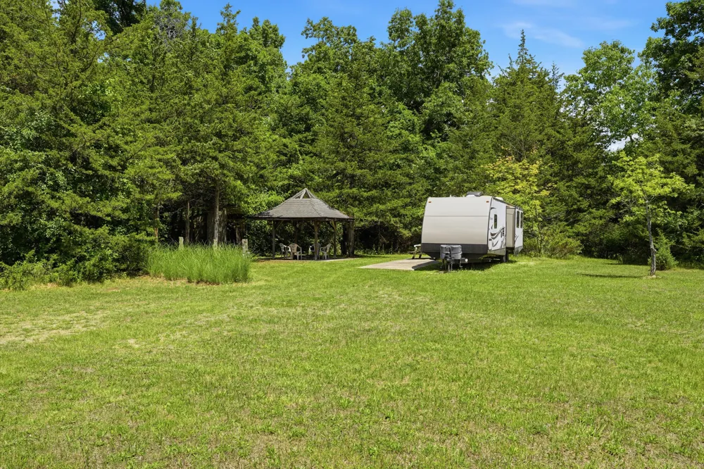 10525 Antcliff Brooklyn, MI 49230