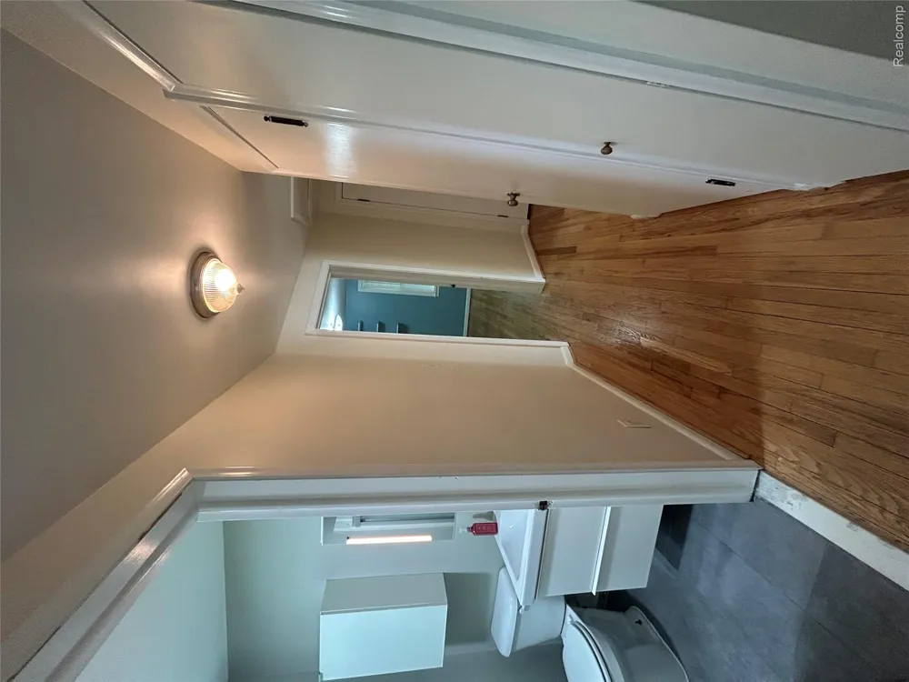 3364 Elder Road West Bloomfield Charter Township, MI 48324