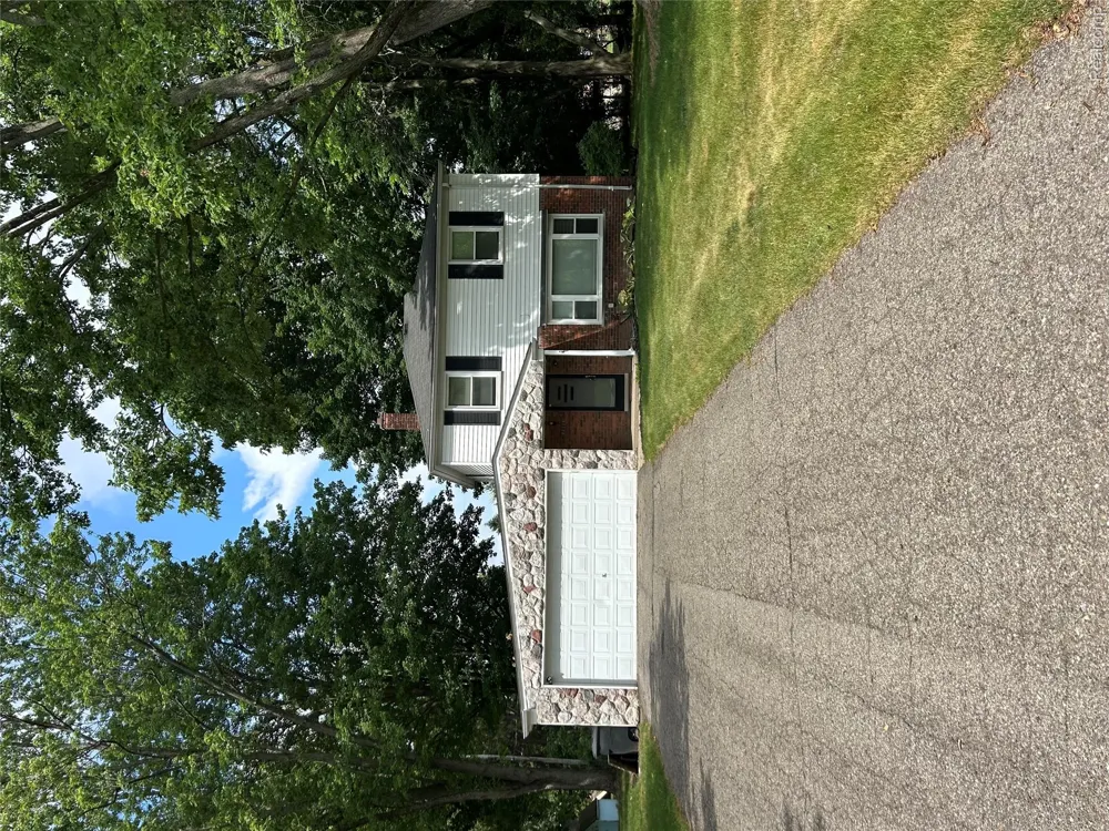 3364 Elder Road West Bloomfield Charter Township, MI 48324