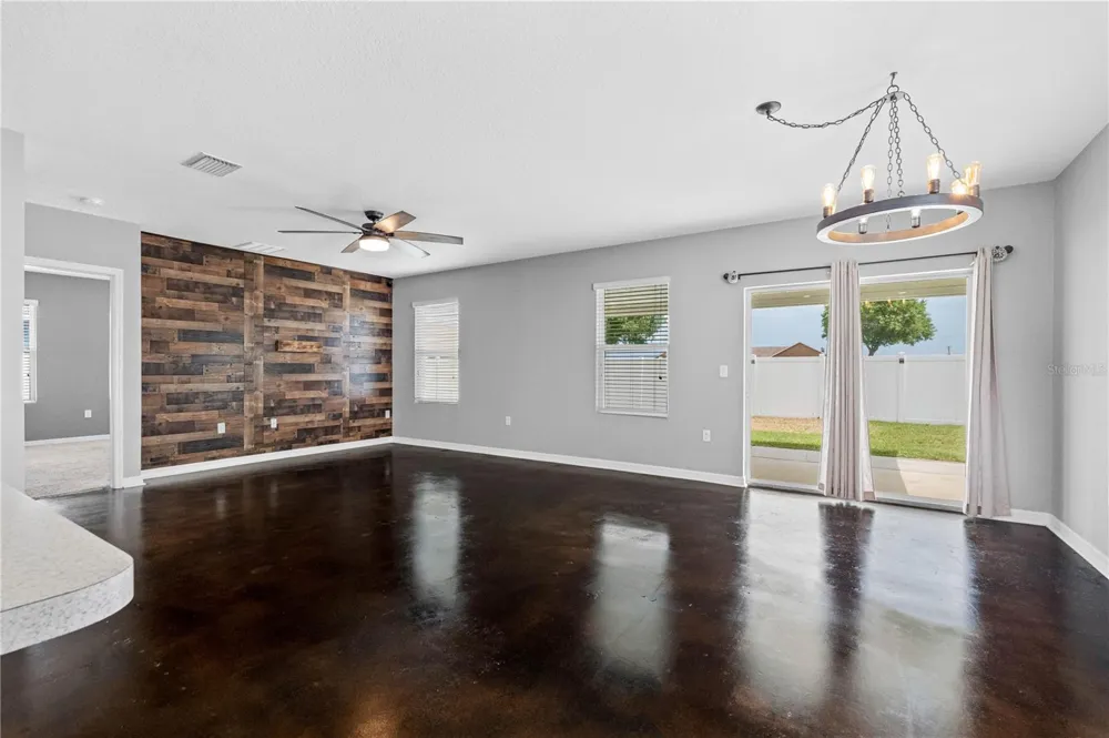 3518 SAN MOISE PLACE Plant City, FL 33567