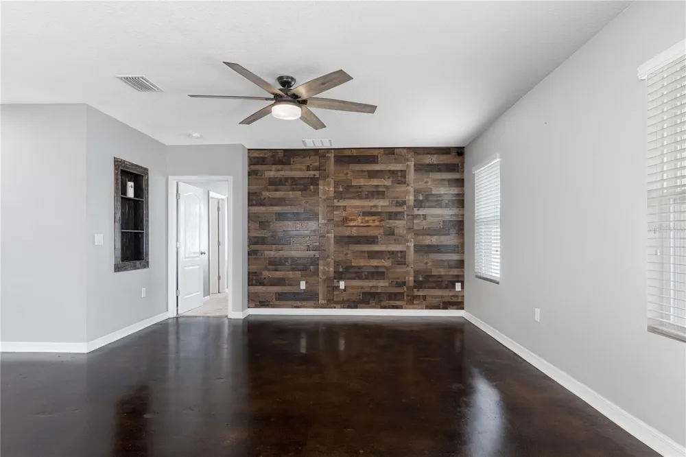 3518 SAN MOISE PLACE Plant City, FL 33567