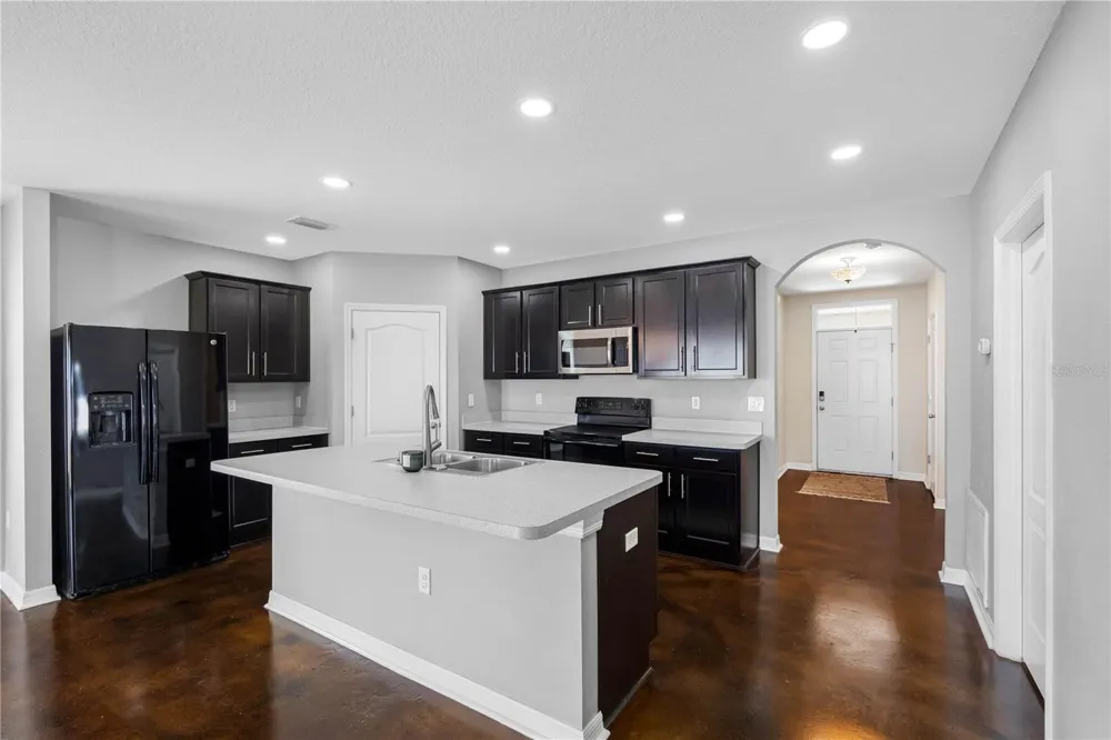 3518 SAN MOISE PLACE Plant City, FL 33567