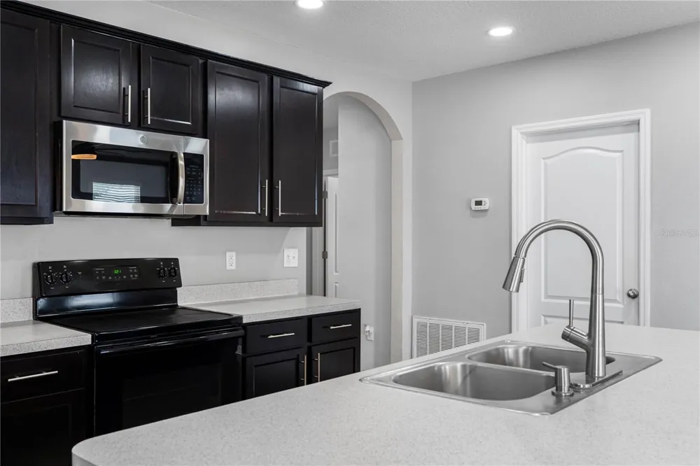 3518 SAN MOISE PLACE Plant City, FL 33567