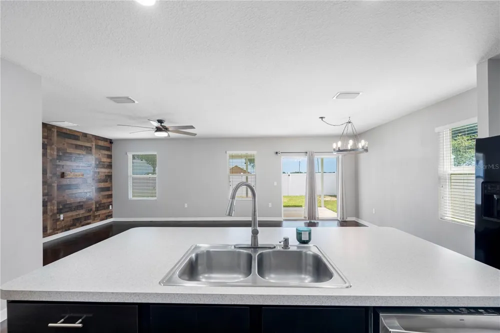 3518 SAN MOISE PLACE Plant City, FL 33567