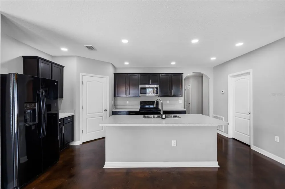 3518 SAN MOISE PLACE Plant City, FL 33567