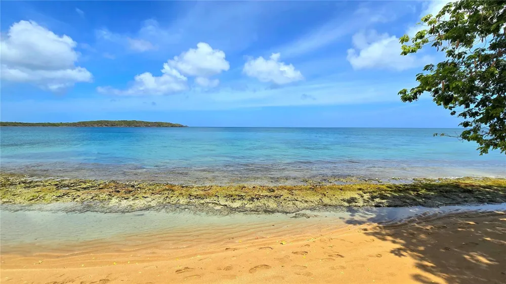 3 ST. MIRADOR PLAYA CONVENTO #10204 Fajardo, PR 00738