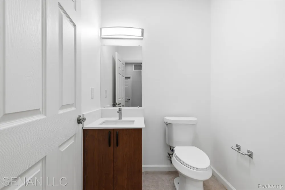 22230 Michigan Avenue #2 Dearborn City, MI 48124