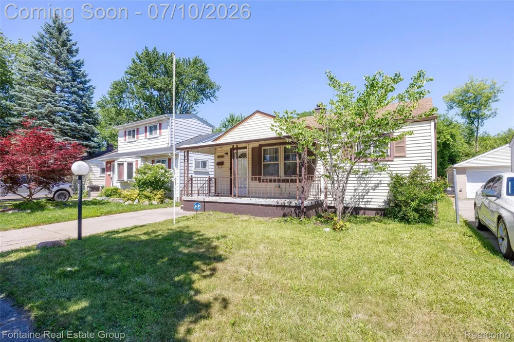 6053 John Daly Street Taylor City, MI 48180