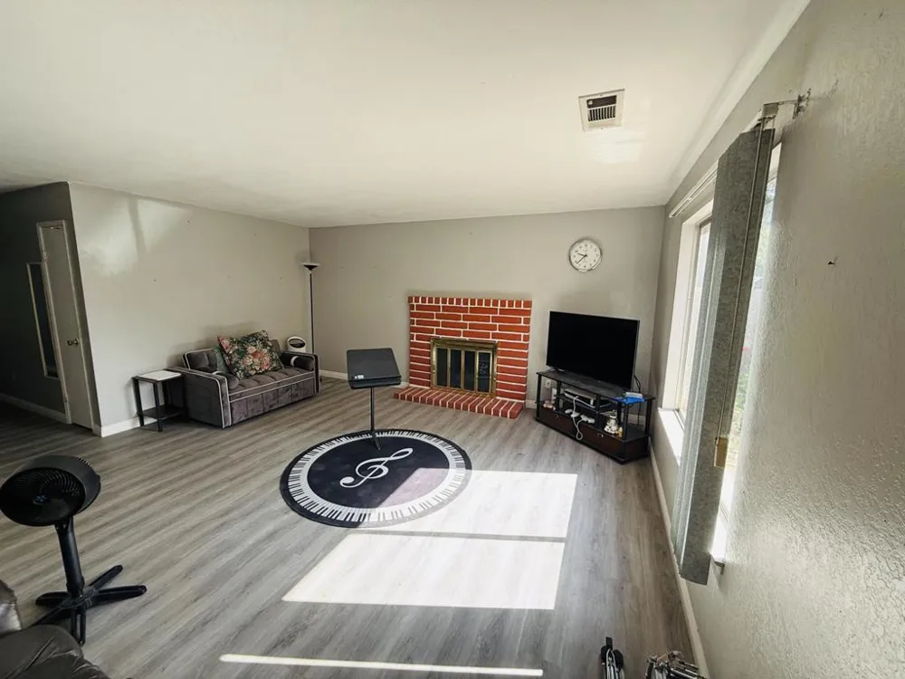 324 Barros Street Patterson, CA 95363