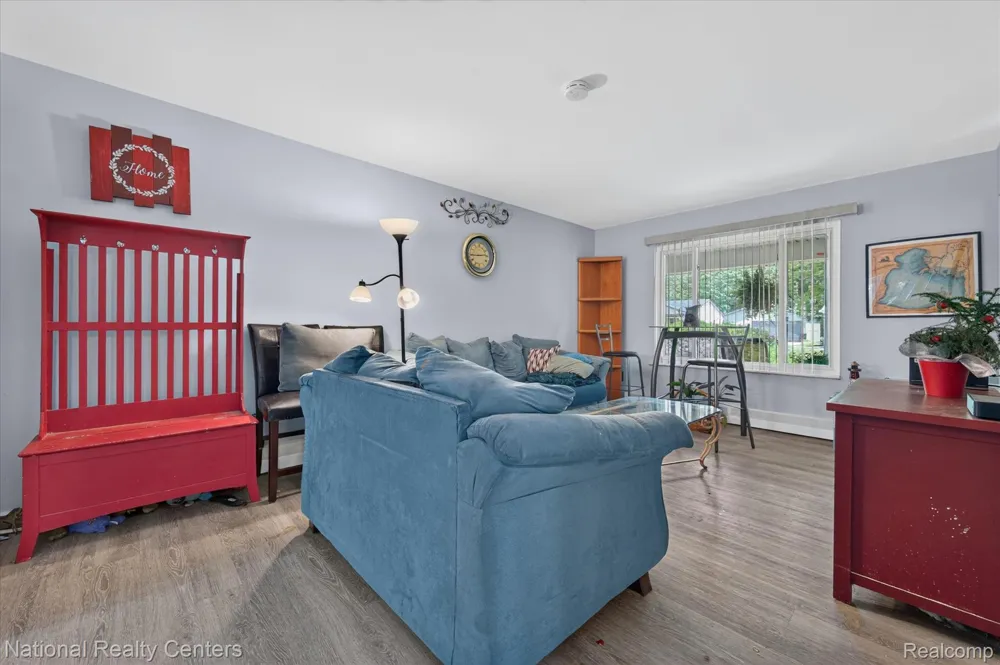9472 Lakepointe Boulevard Clay Township, MI 48001
