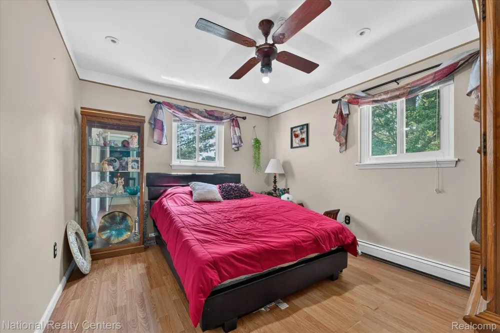 9472 Lakepointe Boulevard Clay Township, MI 48001
