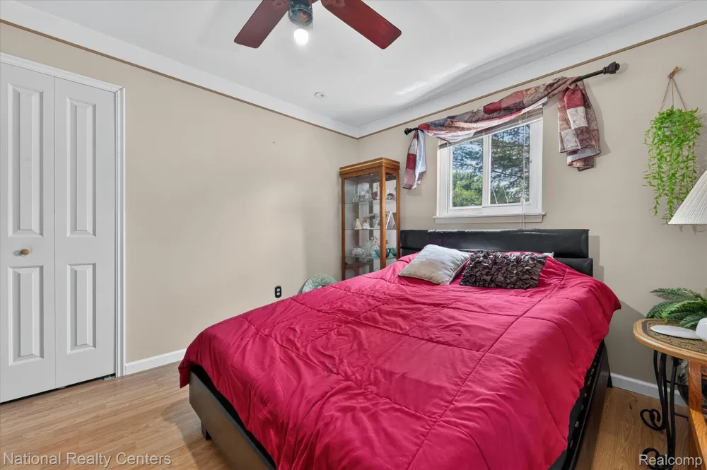 9472 Lakepointe Boulevard Clay Township, MI 48001