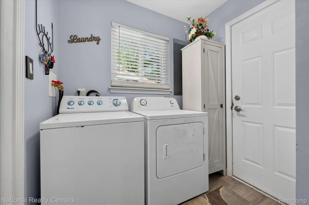 9472 Lakepointe Boulevard Clay Township, MI 48001