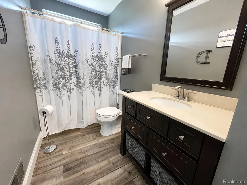 2015 Pauls Court Marysville City, MI 48040