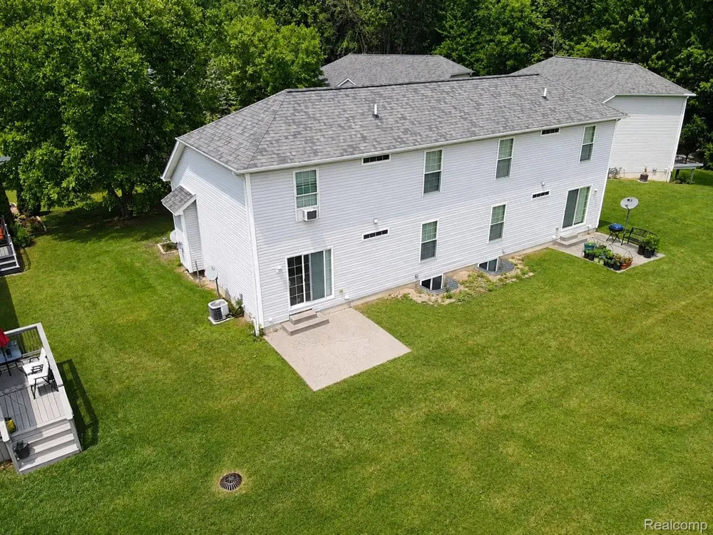 2015 Pauls Court Marysville City, MI 48040