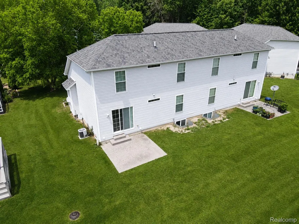 2015 Pauls Court Marysville City, MI 48040