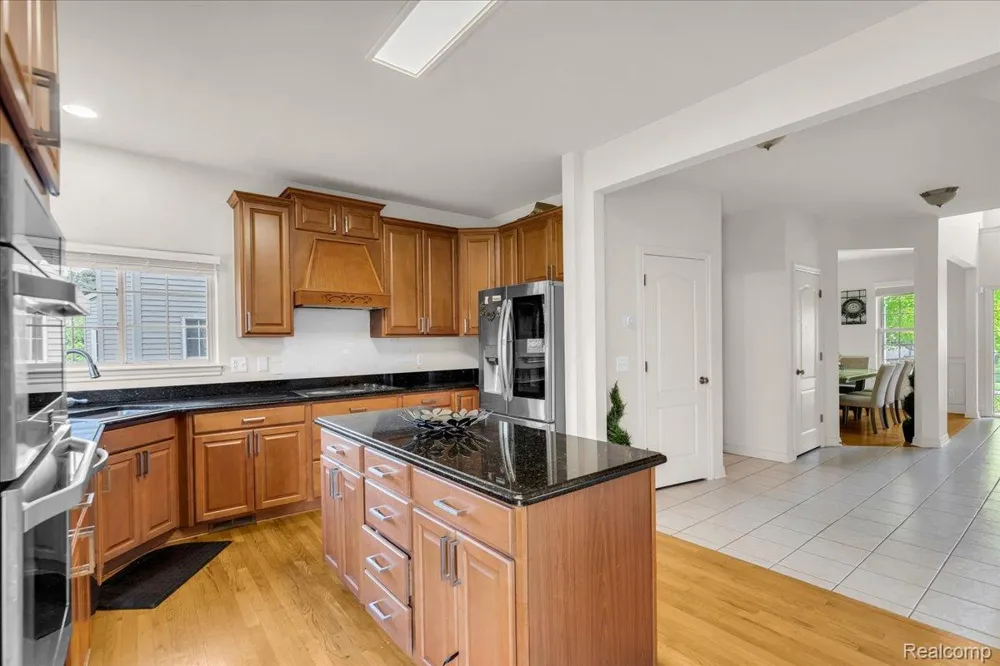1143 Polo Drive South Lyon City, MI 48178