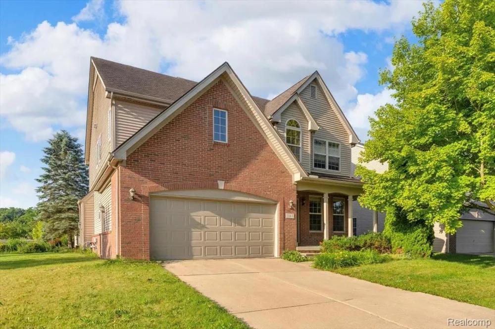 1143 Polo Drive South Lyon City, MI 48178