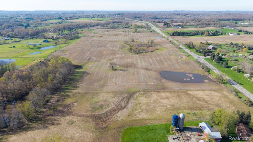 3 Lapeer Road Metamora Township, MI 48371